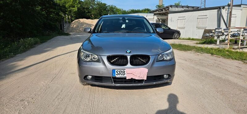 Grau Gebraucht 2007 BMW 525 Limousine | 4.900 € (Fairer Preis) - Bild 1/4