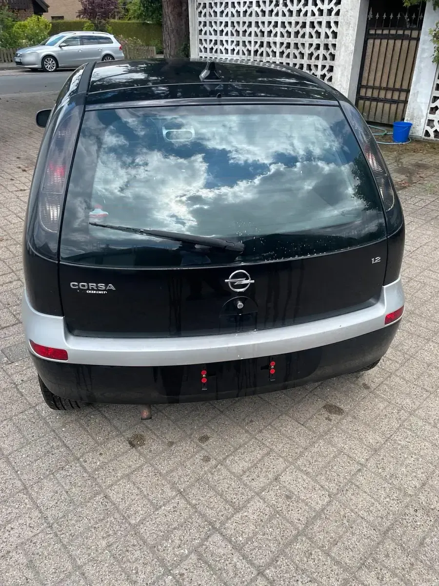 Gebraucht Opel Corsa 75 PS (55 kW) 2003 Schwarz Kleinwagen