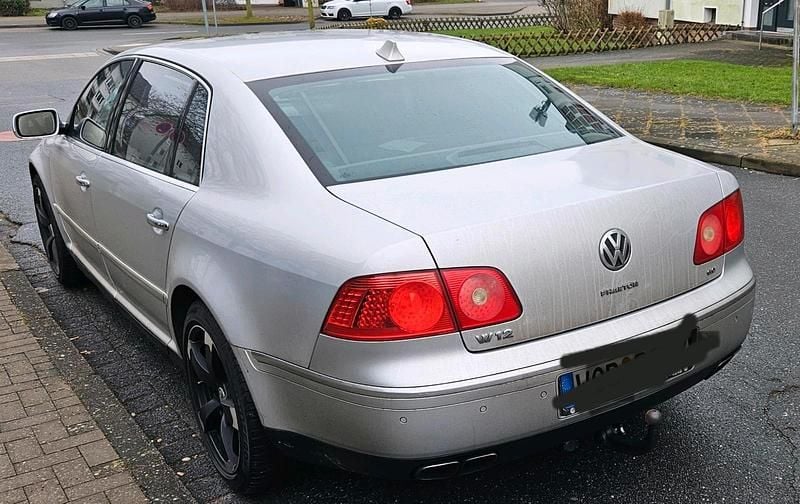 Gebraucht VW Phaeton 450 PS (330 kW) 2007 Silber Limousine