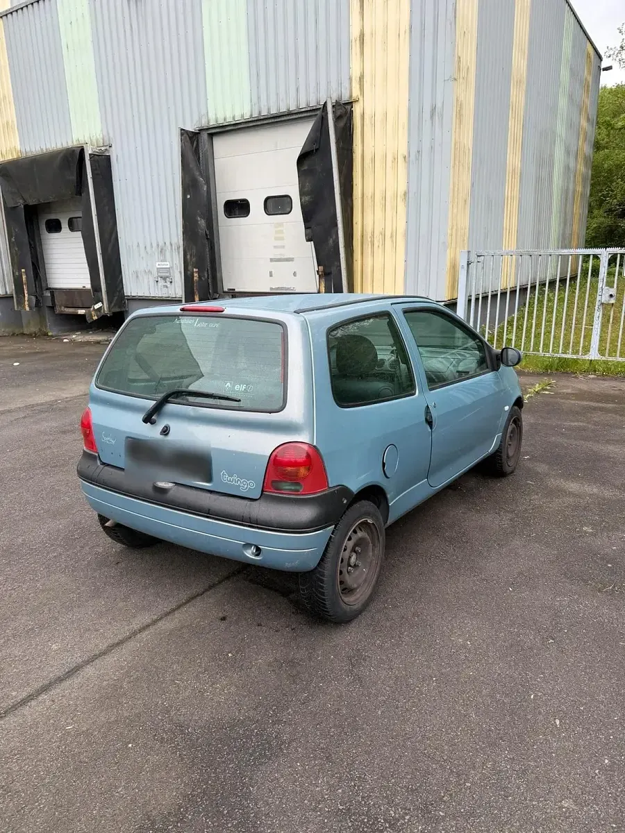Gebraucht Renault Twingo 58 PS (42 kW) 2003 Silber Kleinwagen