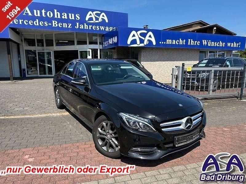 Obsidianschwarzmetallic Gebraucht 2014 Mercedes C220 Avantgarde Limousine | 14.990 € (Fairer Preis) - Bild 1/3