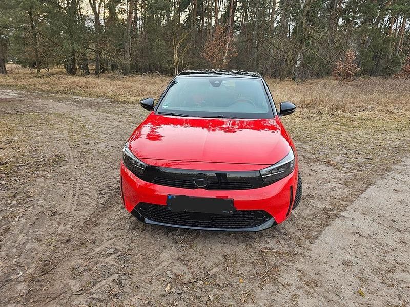 Gebraucht Opel Corsa 101 PS (74 kW) 2025 Rot Kleinwagen