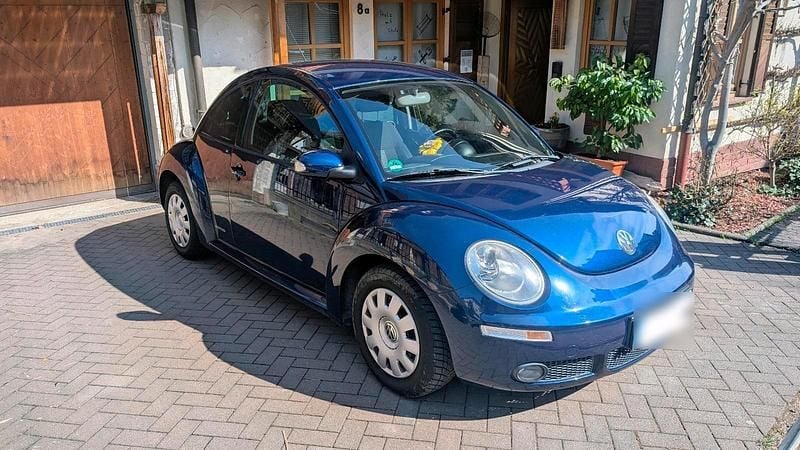 Gebraucht VW New Beetle 115 PS (84 kW) 2008 Blau Kleinwagen