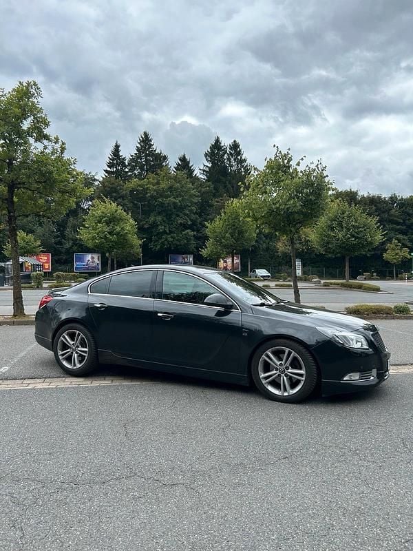 Schwarz Gebraucht 2012 Opel Insignia OPC Limousine | 3.500 € (Superpreis) - Bild 1/4