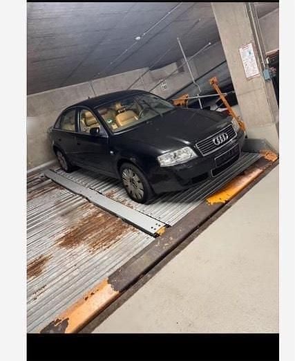 Gebraucht Audi A6 220 PS (161 kW) 2003 Schwarz Limousine