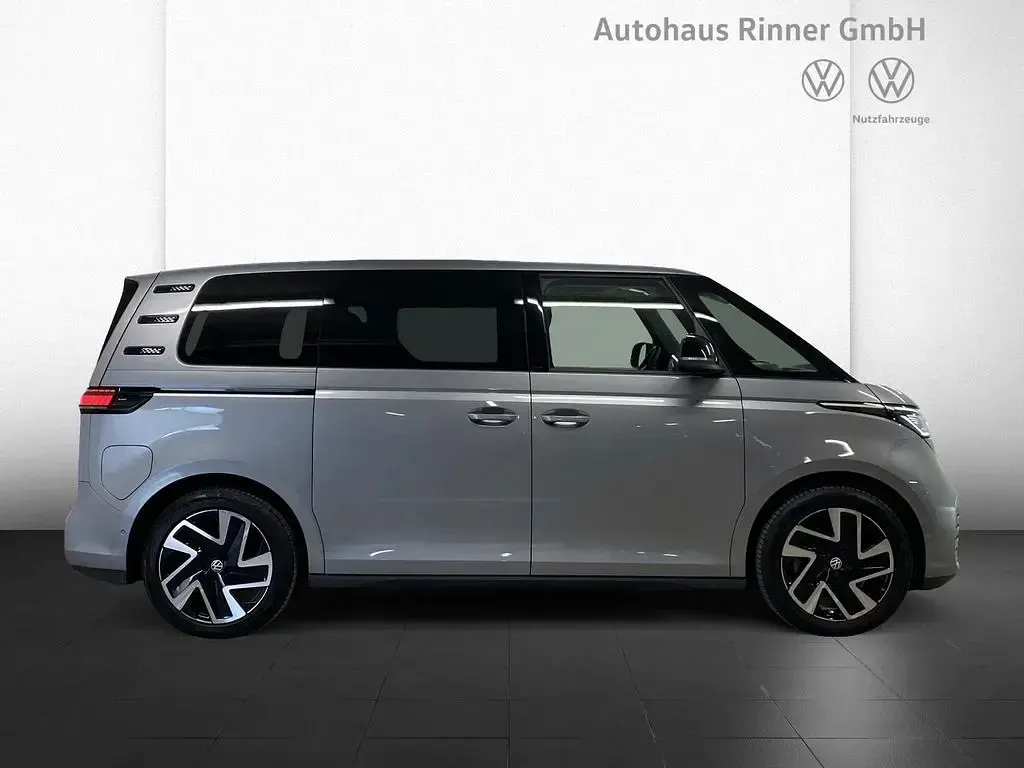 Gebraucht VW ID. Buzz Pro 150 kW (204 PS) 2023 Silber Van / Kleinbus