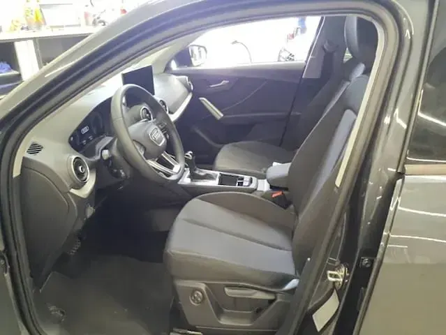 Gebraucht Audi Q2 Advanced Plus 150 PS (110 kW) 2025 Manhattangrau metallic SUV