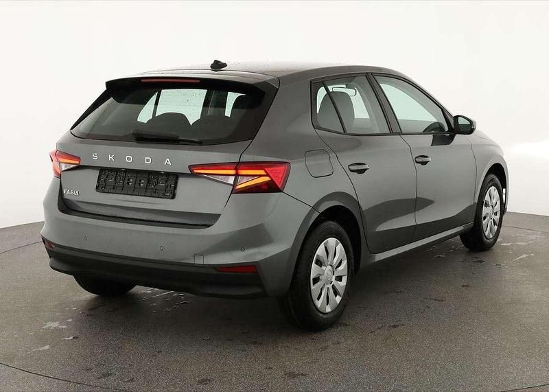Neu Skoda Fabia Selection 95 PS (69 kW) 2025 Graphite grau metallic Limousine