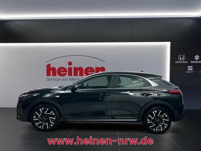 Neu Kia XCeed Vision 150 PS (110 kW) 2025 Grau SUV