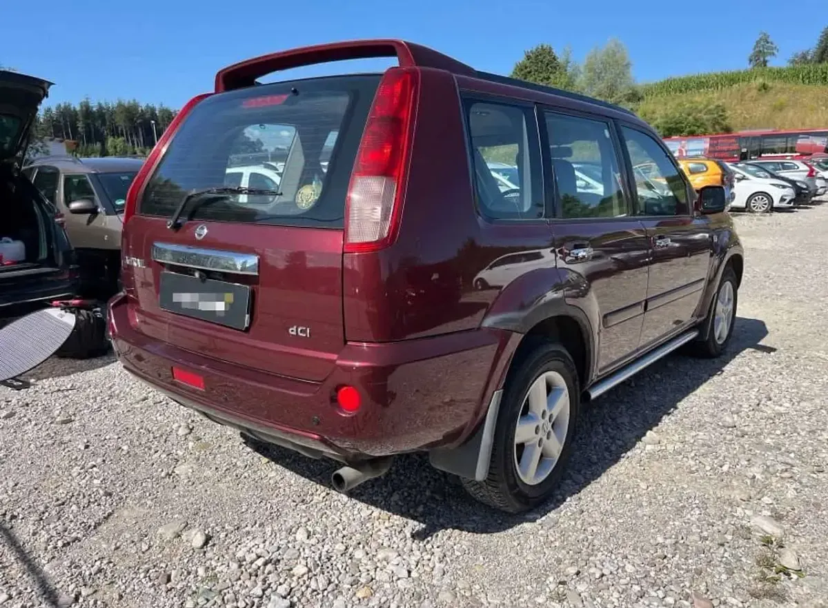 Gebraucht Nissan X-Trail Comfort 136 PS (100 kW) 2004 Rot SUV