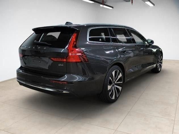 Gebraucht Volvo V60 Plus 197 PS (144 kW) 2023 Grau Kombi