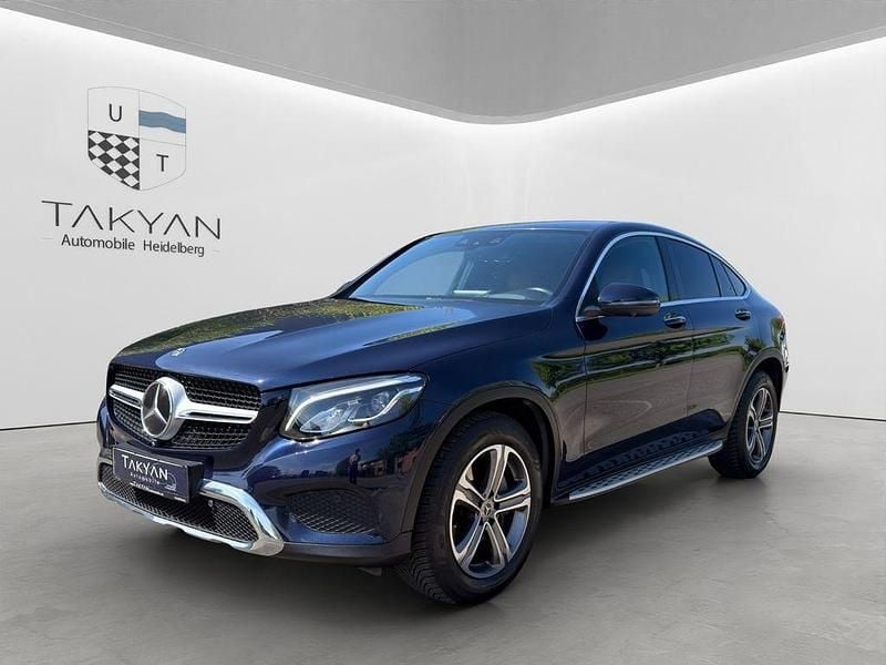 Gebraucht Mercedes GLC250 211 PS (155 kW) 2017 Blau Coupé