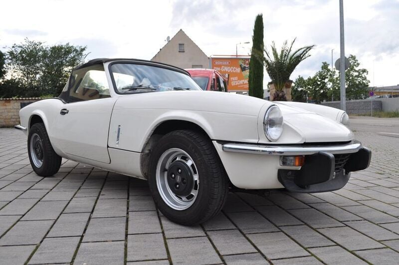 Weiß Gebraucht 1978 Triumph Spitfire Cabrio | 8.900 € - Bild 1/4