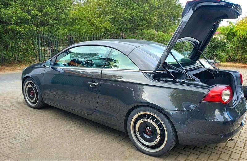 Gebraucht VW Eos 200 PS (147 kW) 2009 Andere farben Cabrio