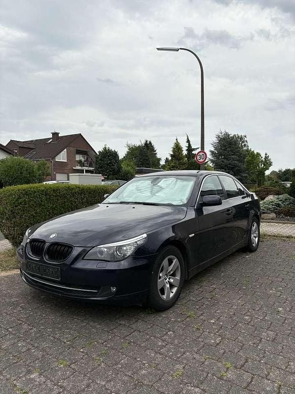 Gebraucht BMW 523 190 PS (139 kW) 2007 Limousine