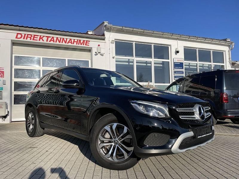 Gebraucht Mercedes GLC250 Edition 211 PS (155 kW) 2017 Schwarz SUV
