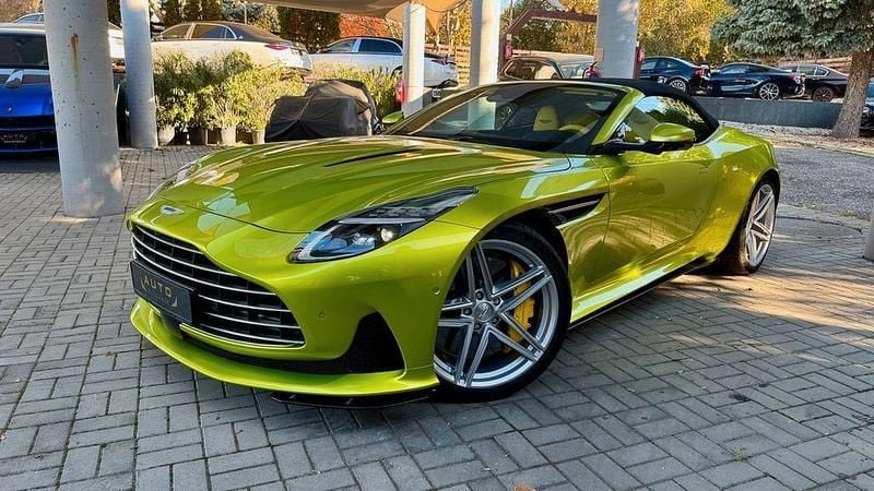 Gebraucht Aston Martin DB12 680 PS (500 kW) 2024 Grün Cabrio