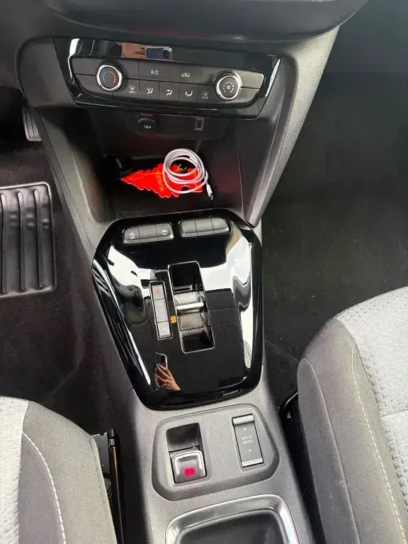 Gebraucht Opel Corsa Edition 136 PS (100 kW) 2025 Schwarz Kleinwagen