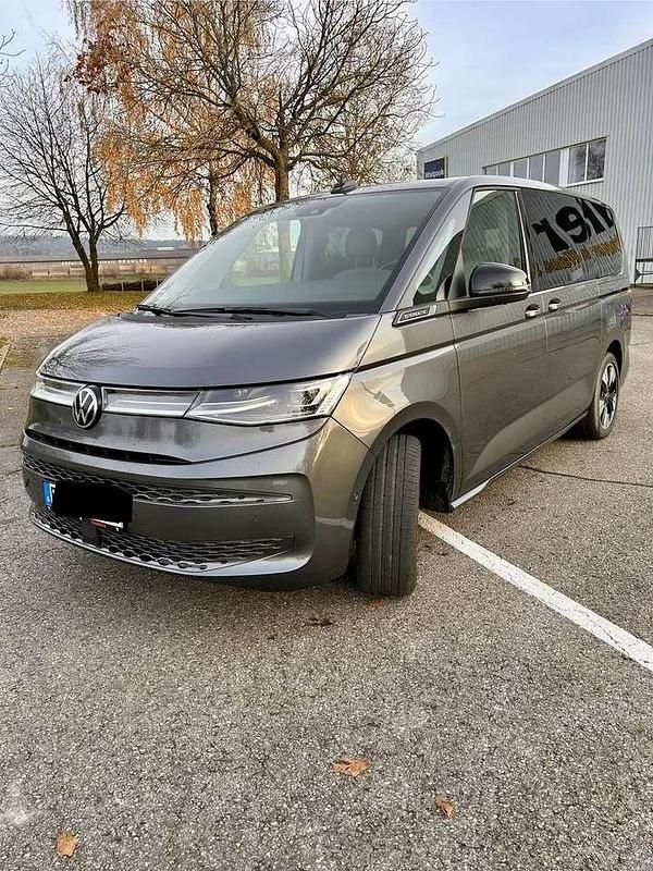 Gebraucht VW Multivan Energetic 218 PS (160 kW) 2023 Grau Van