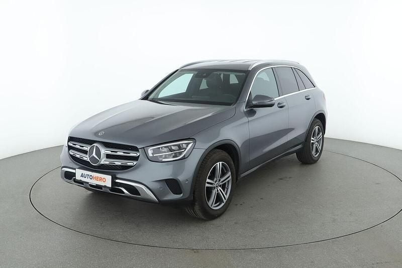 Grau Gebraucht 2022 Mercedes GLC220 SUV | 39.720 € (Superpreis) - Bild 1/3