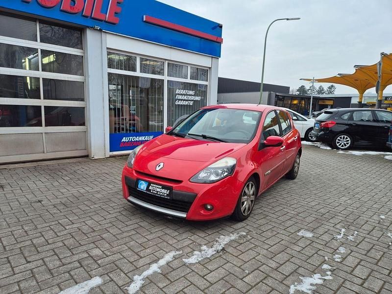 Gebraucht Renault Clio III Dynamique 75 PS (55 kW) 2010 Rot Limousine