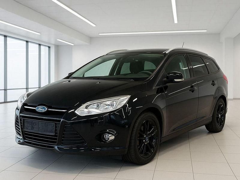 Schwarz Gebraucht 2013 Ford Focus Titanium Limousine | 6.700 € (Fairer Preis) - Bild 1/4
