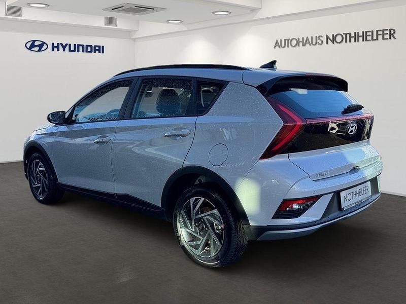 Neu Hyundai Bayon Trend 101 PS (74 kW) 2025 Lumen grey / mic SUV