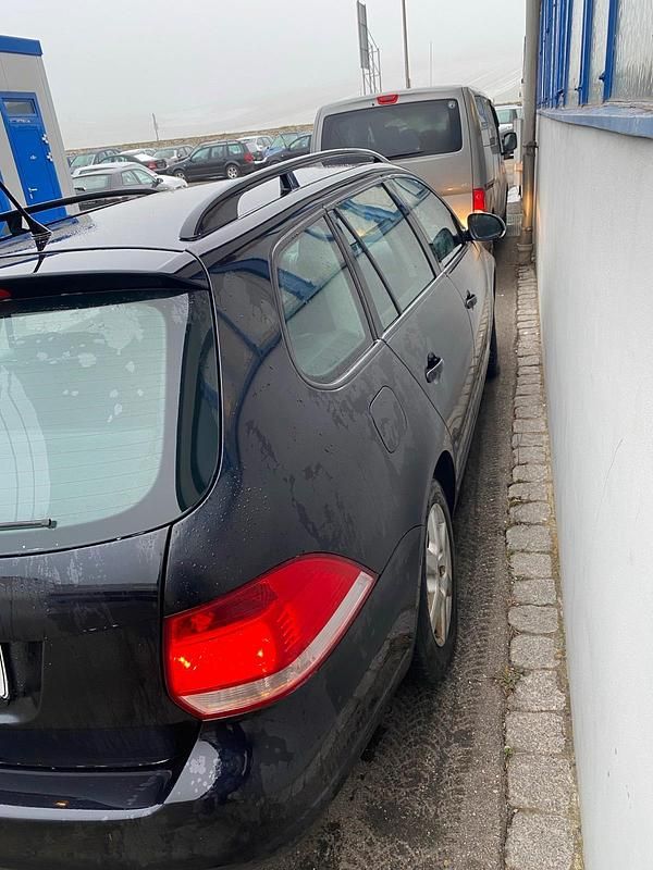 Gebraucht VW Golf V 102 PS (75 kW) 2009 Schwarz Kombi