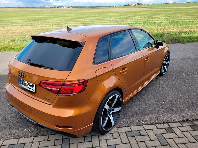 Gebraucht Audi A3 S-Line 184 PS (135 kW) 2019 Orange Limousine