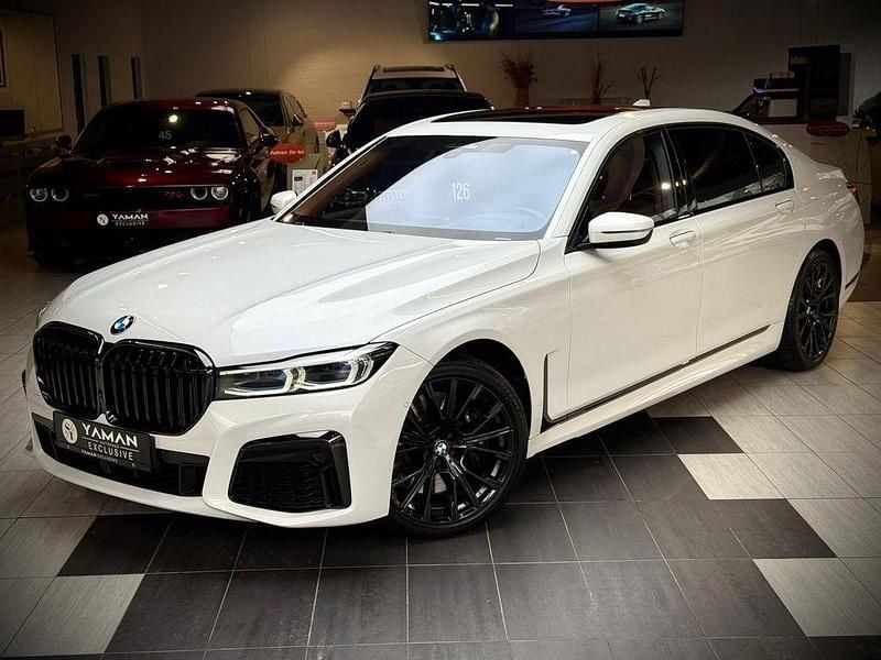 Mineralweiss Gebraucht 2022 BMW 740L M Sport Limousine | 68.850 € (Teuer) - Bild 1/4