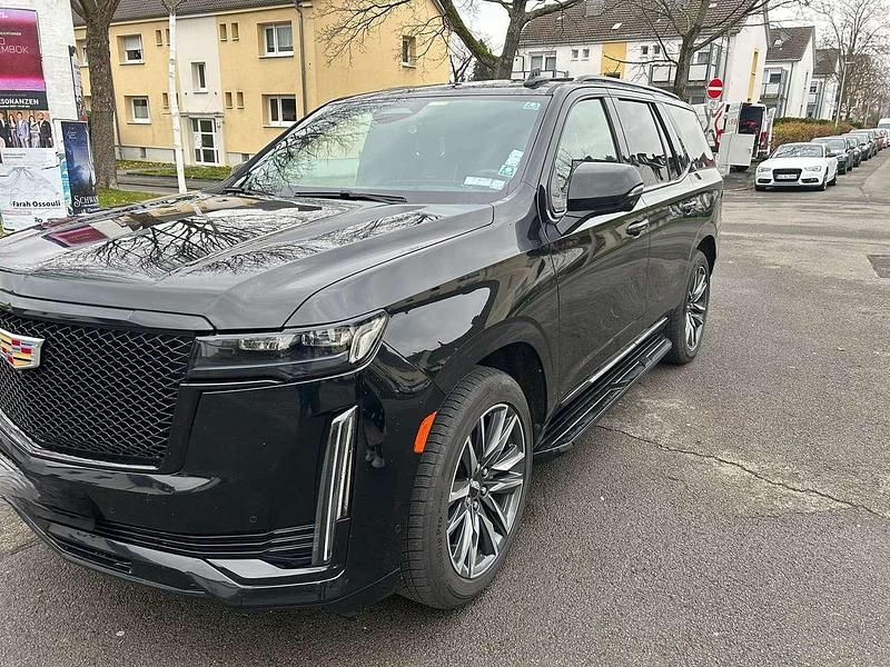Gebraucht Cadillac Escalade 409 PS (300 kW) 2021 Schwarz SUV