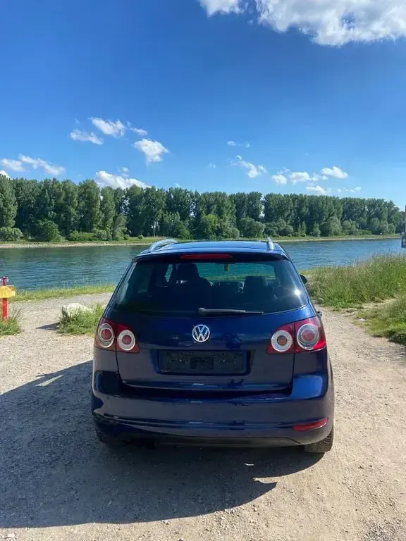 Gebraucht VW Golf Plus Cross Comfortline 122 PS (89 kW) 2009 Blau Van / Kleinbus