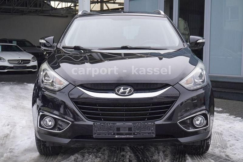 Gebraucht Hyundai Tucson 135 PS (99 kW) 2015 Schwarz SUV