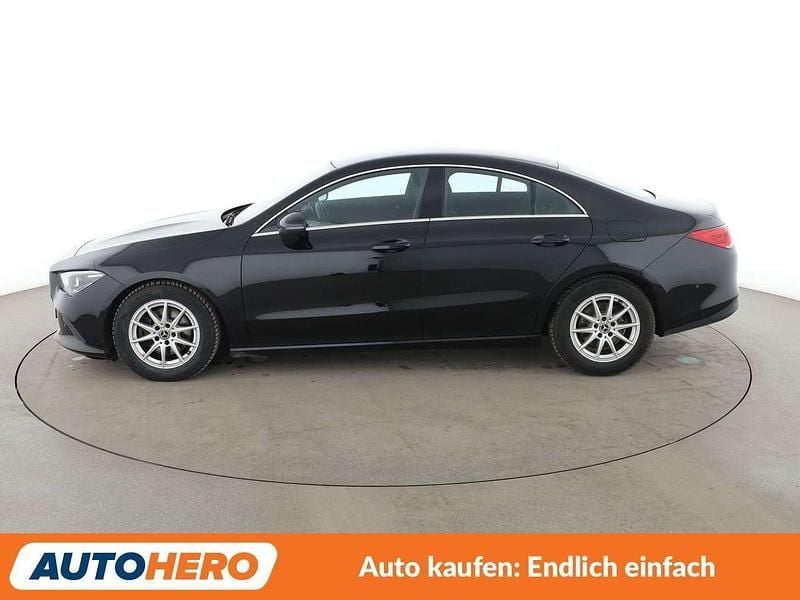 Gebraucht Mercedes CLA200 150 PS (110 kW) 2021 Kosmosschwarz Limousine