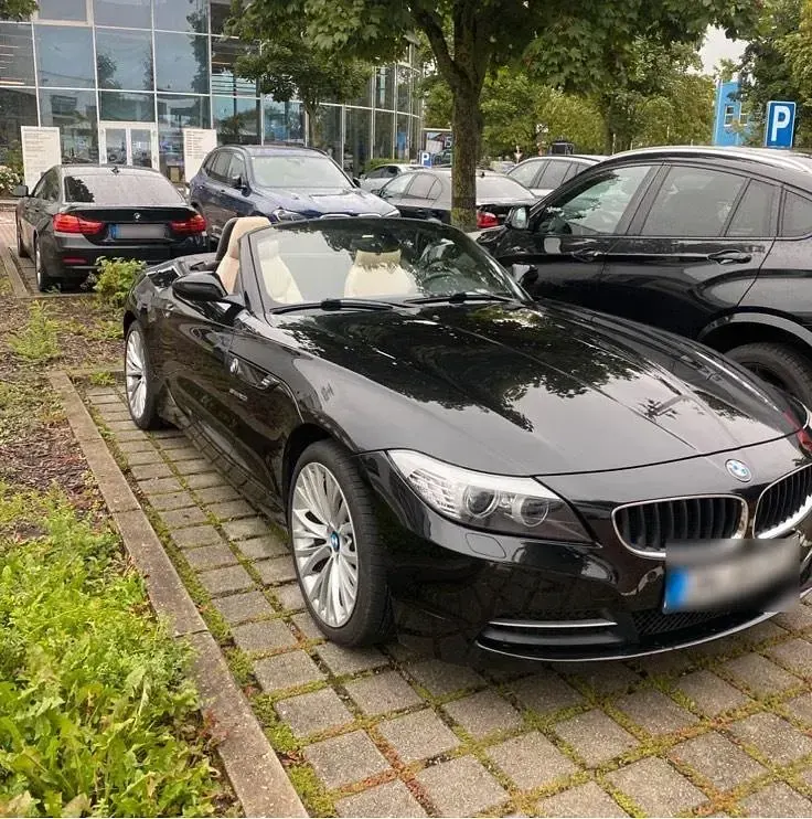 Gebraucht BMW Z4 184 PS (135 kW) 2011 Schwarz Cabrio