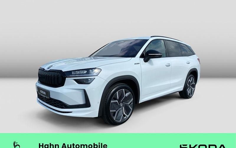 Weiß Gebraucht 2025 Skoda Kodiaq SportLine SUV | 53.490 € (Etwas zu teuer) - Bild 1/4