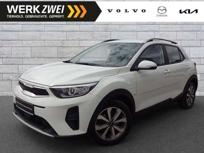(ud) schneeweiss Gebraucht 2022 Kia Stonic Vision SUV | 16.790 € (Fairer Preis) - Bild 1/4