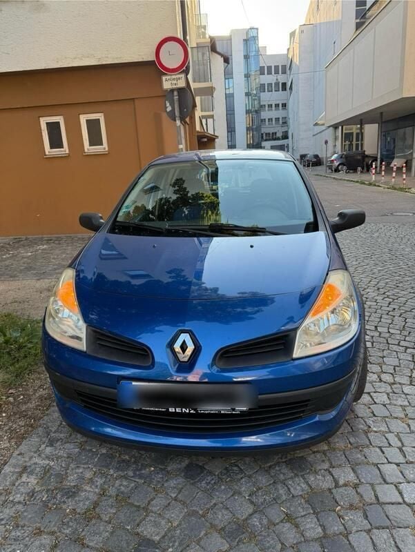 Blau Gebraucht 2009 Renault Clio II Kleinwagen | 1.850 € - Bild 1/4