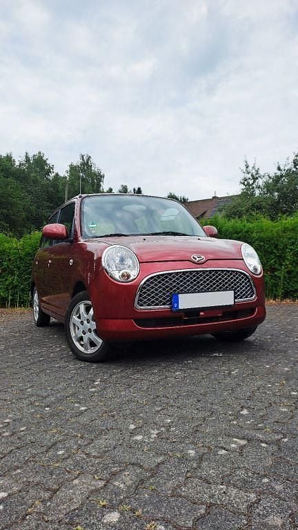 Rot Gebraucht 2007 Daihatsu Trevis Kleinwagen | 4.599 € (Fairer Preis) - Bild 1/4