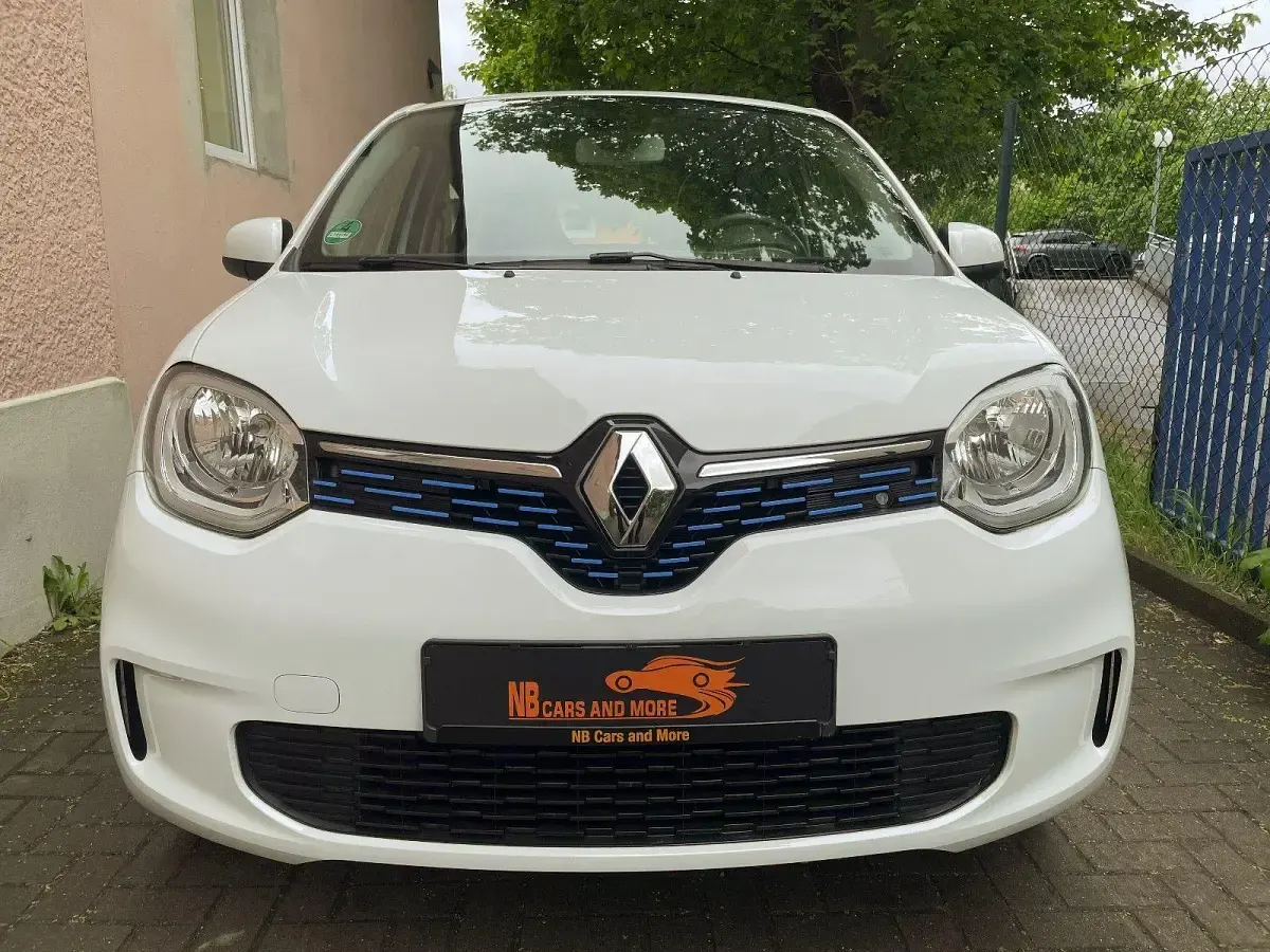 Używany Renault Twingo Intens 60 kW (82 KM) 2022 Biały Hatchback