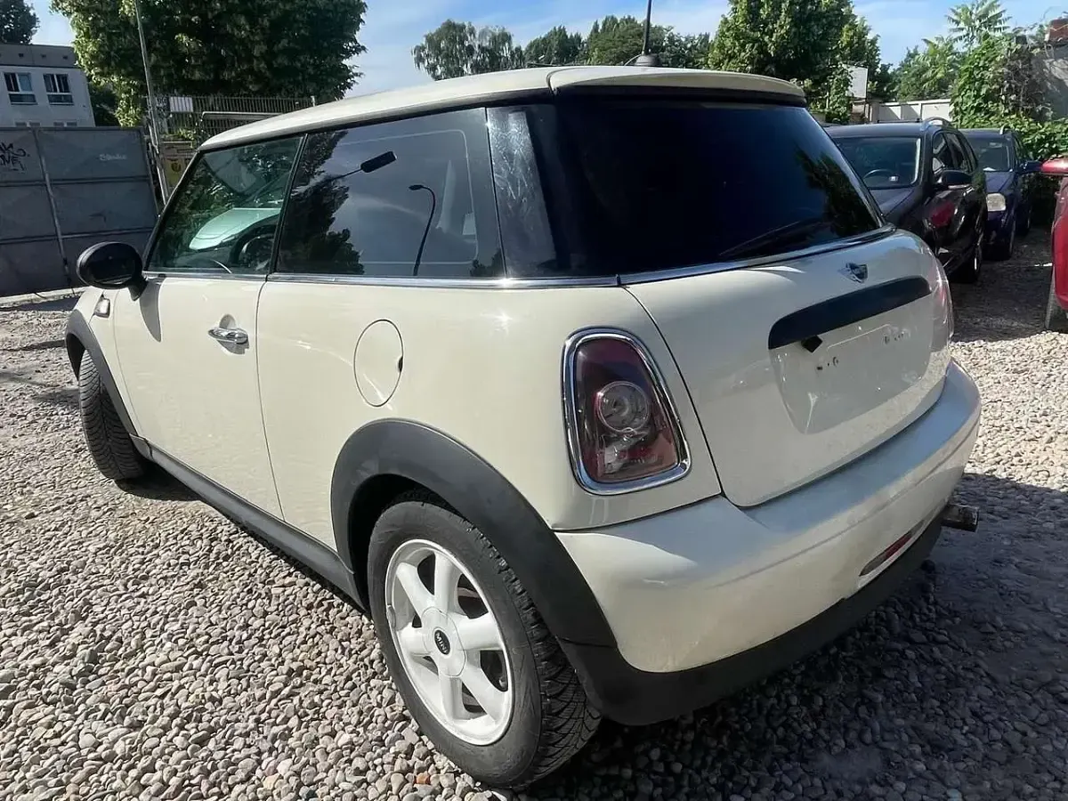 Gebraucht Mini ONE 75 PS (55 kW) 2010 Beige Kleinwagen