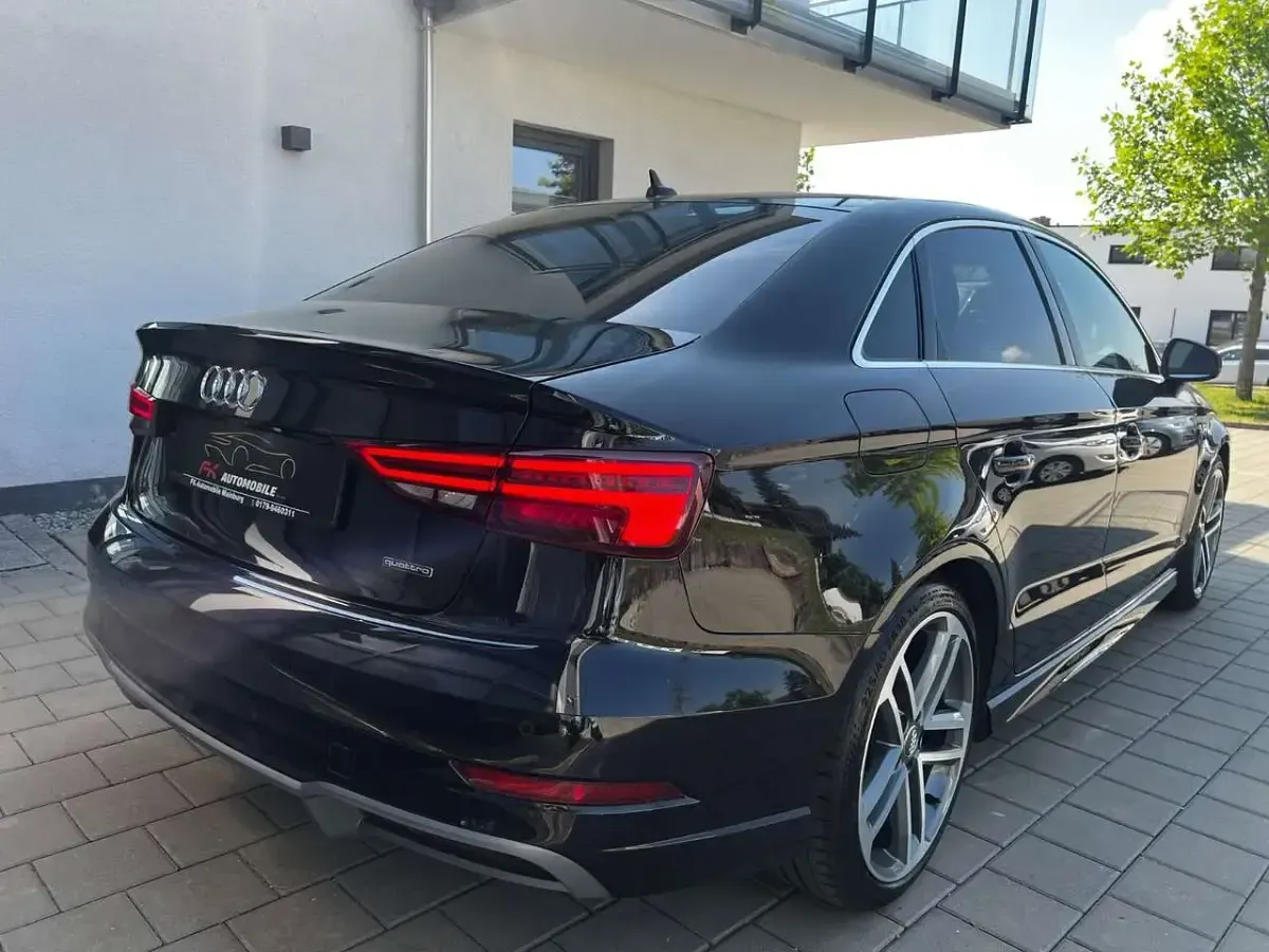 Usado Audi A3 S-Line 190 HP (139 kW) 2020 Preto Sedan