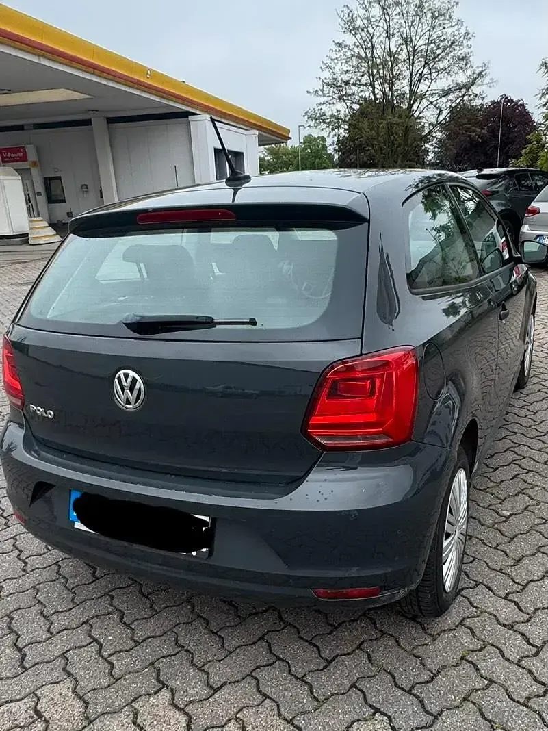 Gebraucht VW Polo 75 PS (55 kW) 2016 Kleinwagen