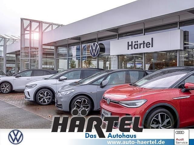 Gebraucht VW ID.4 Pure 125 kW (170 PS) 2022 Grenadillschwarz (black), metallic SUV