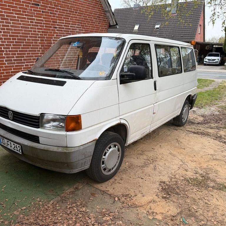 Używany VW Caravelle 84 KM (61 kW) 1994 Biały Van