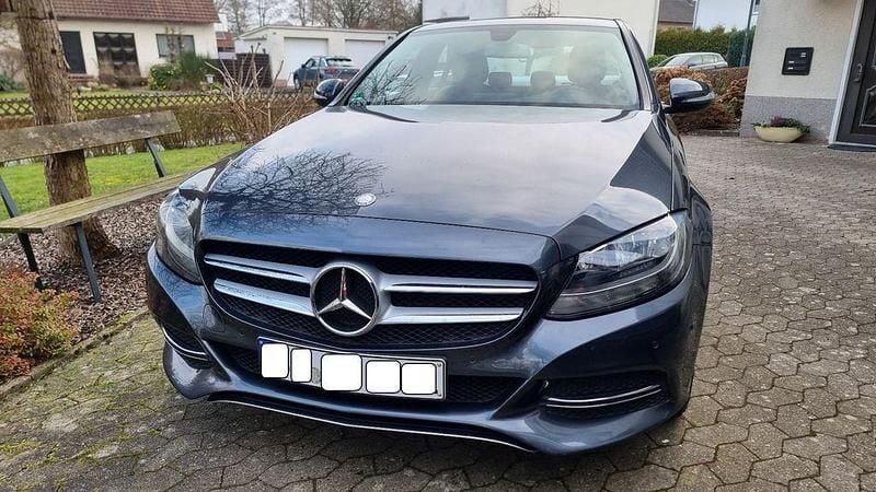 Gebraucht Mercedes C200 Avantgarde 184 PS (135 kW) 2015 Grau Limousine