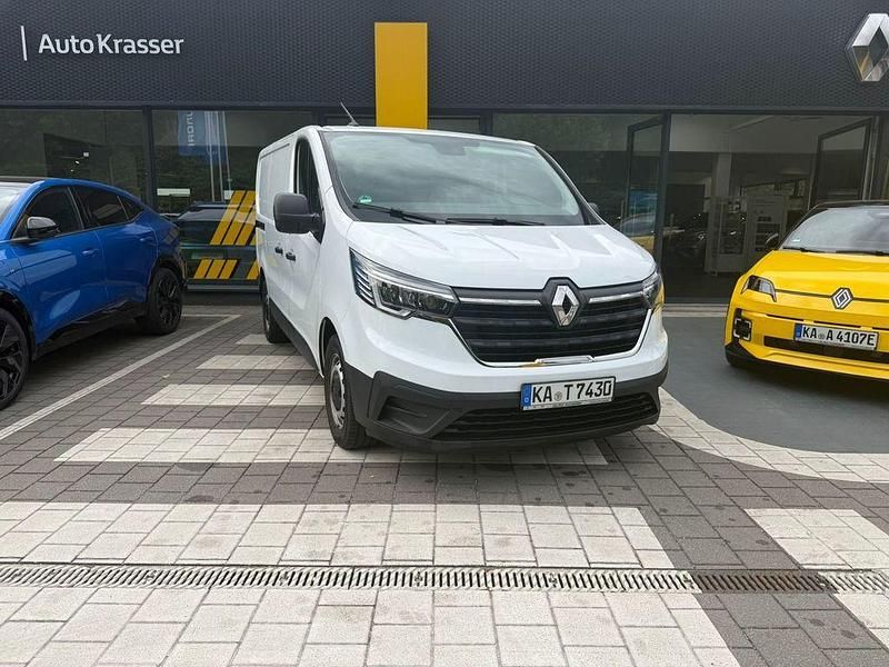 Gebraucht Renault Trafic Komfort 131 PS (96 kW) 2024 Arktisweiß Van / Kleinbus