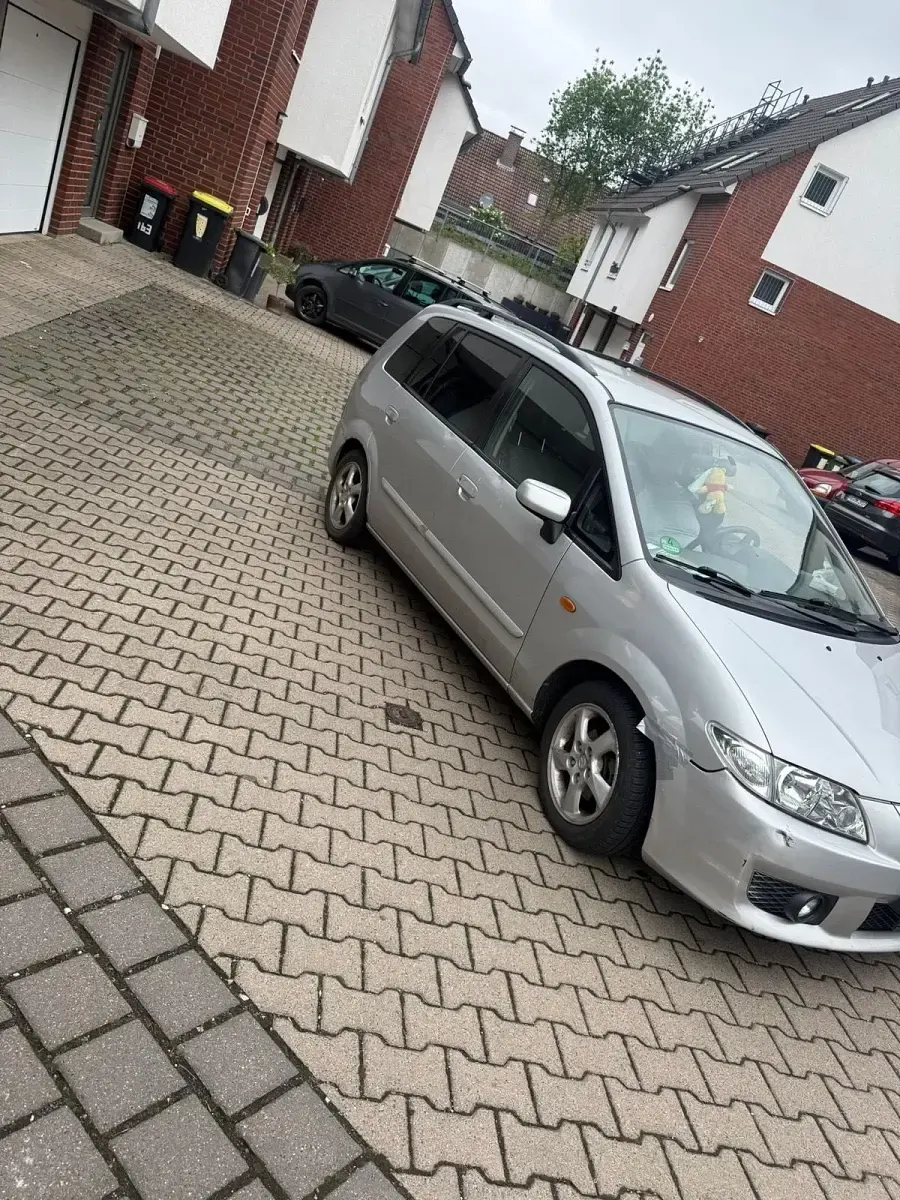 Occasion Mazda Premacy 114 ch (83 kW) 2003 Gris Monospace