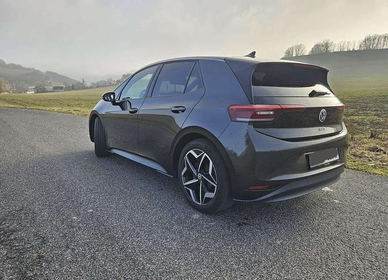 Gebraucht VW ID.3 Pro 150 kW (204 PS) 2020 Grau Kleinwagen