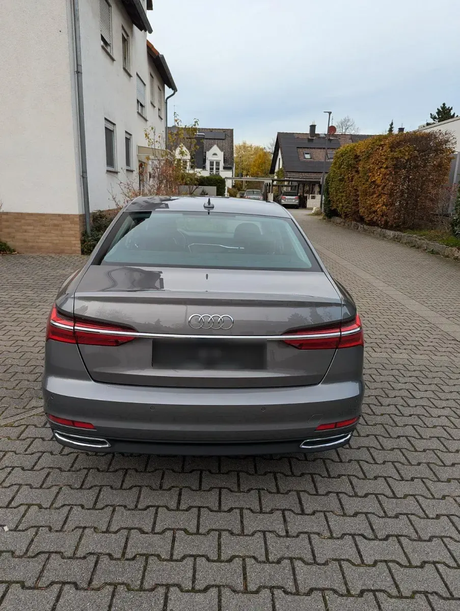 Gebraucht Audi A6 299 PS (219 kW) 2020 Grau Limousine